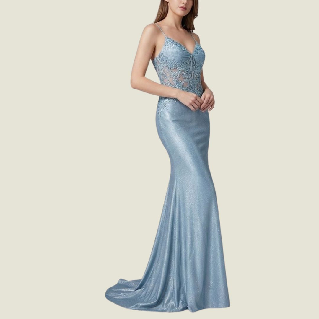 Himmelsblå Galaklänning med Spetsliv och Skimmer