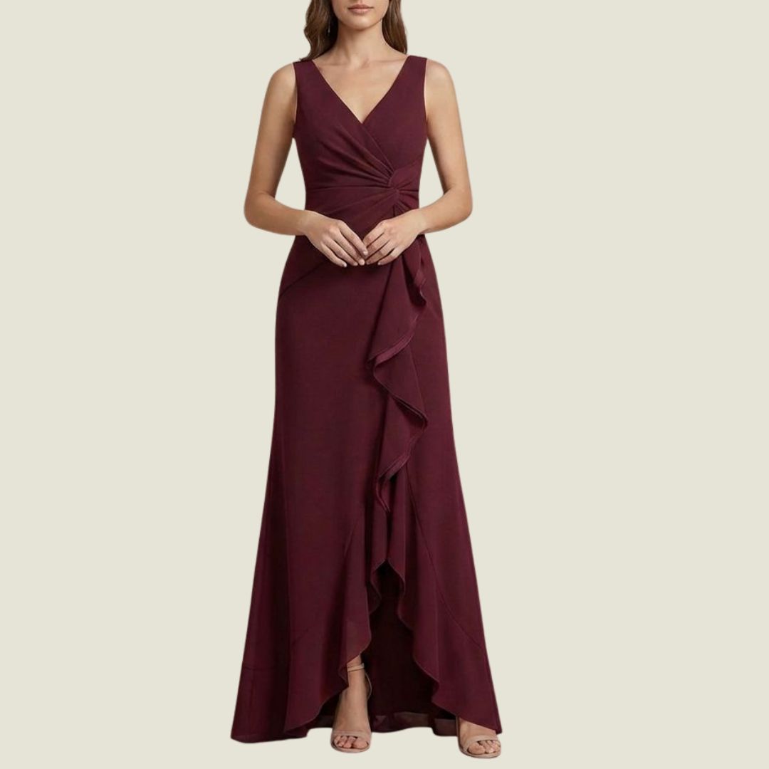 Vinröd Aftonklänning med V-ringning och Volangdrapering